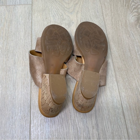 Kirk Ease Double Strap Gold Slip on Sandals - Picture 4 of 5